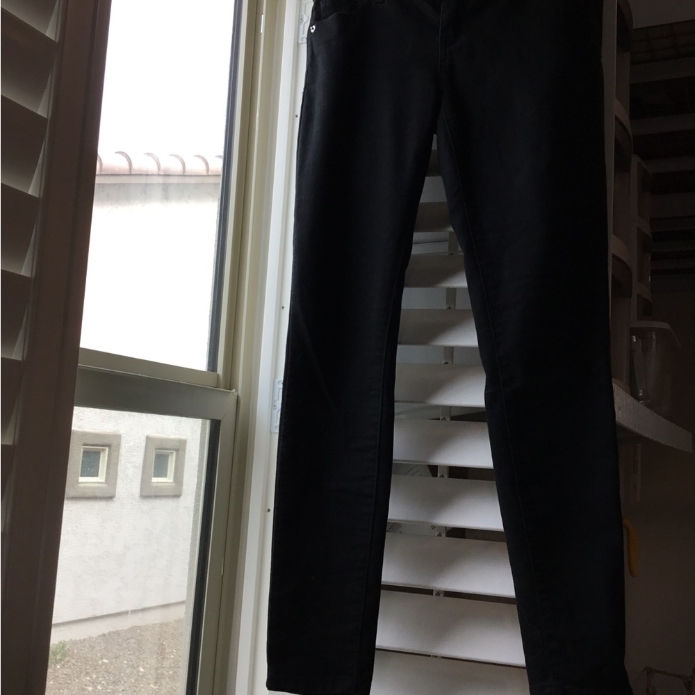 XXI Black jeans. Size 27.